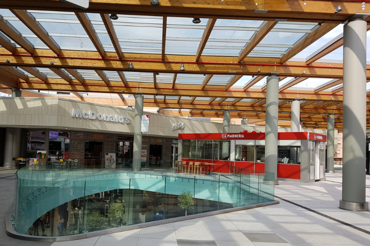 aura-centro-commerciale-roma-1-1200x7921